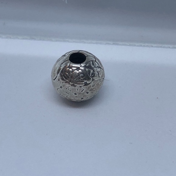 Pandora Da Vinci Charm - Picture 2 of 4